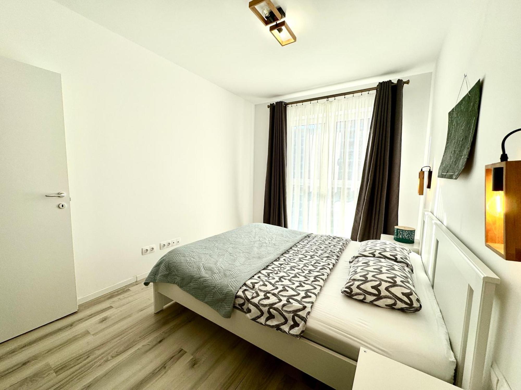 Luca'S Forest Apartment Timişoara Extérieur photo